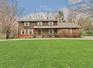 2665 Snowberry Ln, Pepper Pike, OH 44124