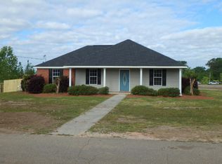 3 Mercer Rd, Petal, MS 39465