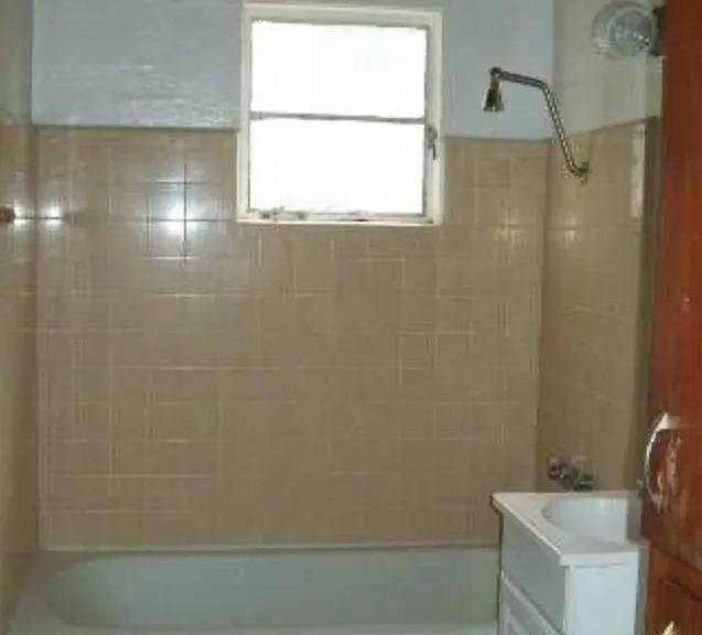 2123 S Hu Esta Dr #E — Photo 4
