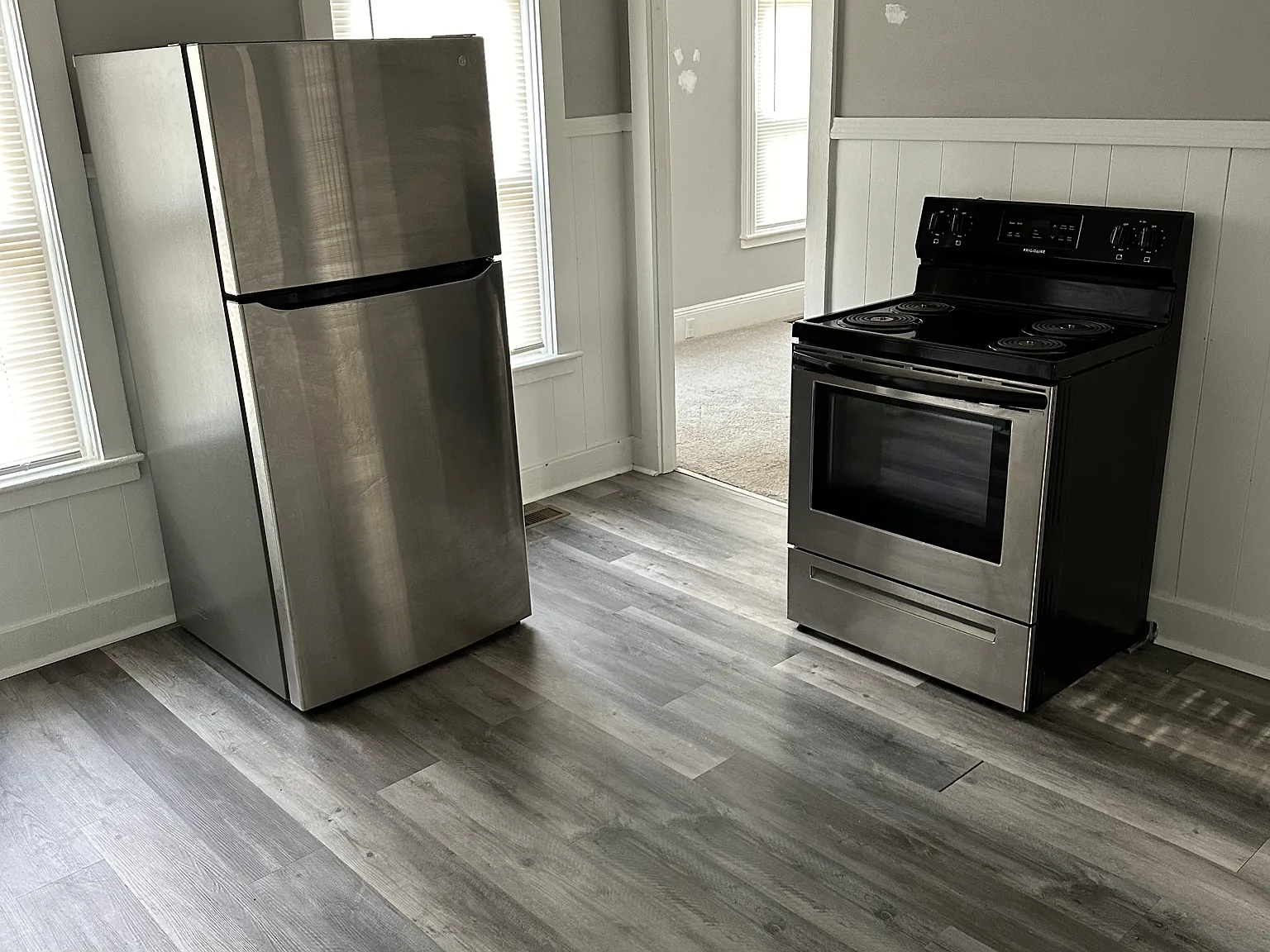 3 bed, 1000 sqft, $2,375 — Photo 3