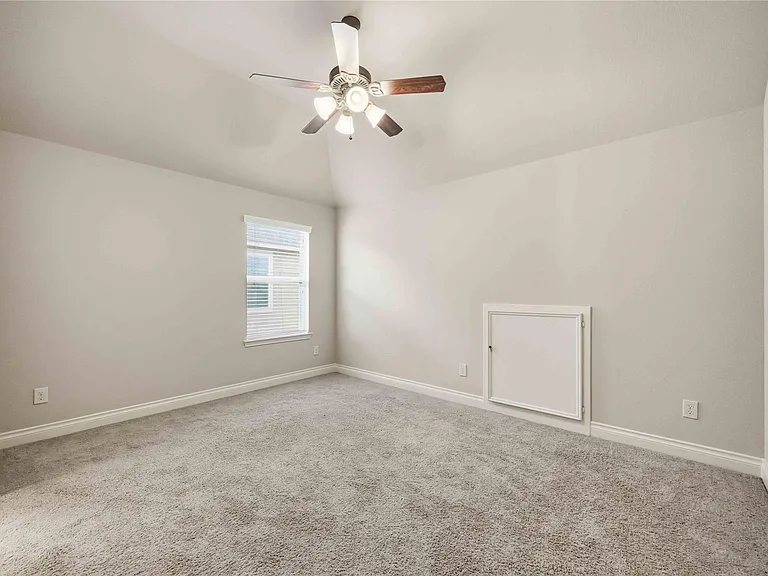 27707 Lodgemist Ct — Photo 32