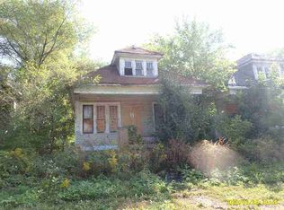 17264 Bloom St, Hamtramck, MI 48212