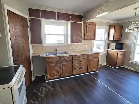 5th image of 4405 Lyman Ave
