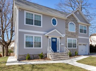 1086 Arlington Rd, New Milford, NJ 07646