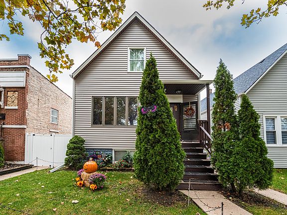 2nd image of 5417 W 25th Pl