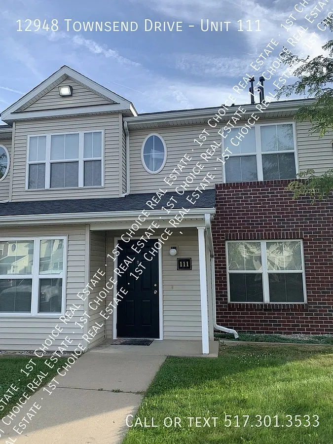 3-Bdr 2-Bath Condo In Grand Ledge - Cat Friendly — Photo 1