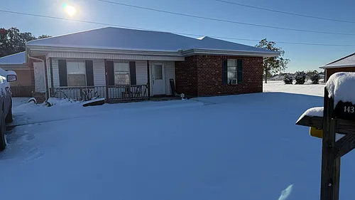 143 Richland Dr Photo 1