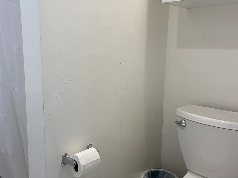 15340 Hart St #3 — Photo 19