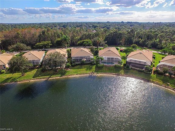 3rd image of 7916 Glenfinnan Cir