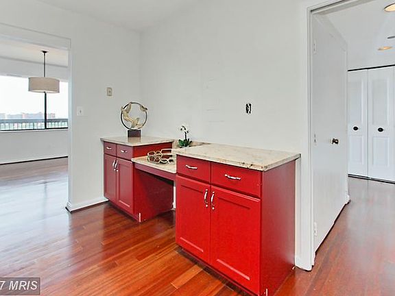 3rd image of 3713 George Mason Dr #1316