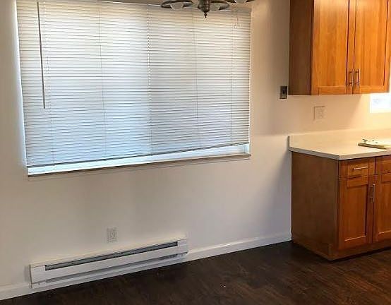 4th image of 620 Grand Ave #620