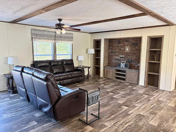 4th image of 2030 Nubbin Ridge Rd