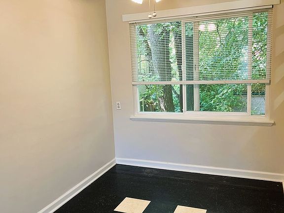 4th image of 5740 SE Milwaukie Ave #40-3
