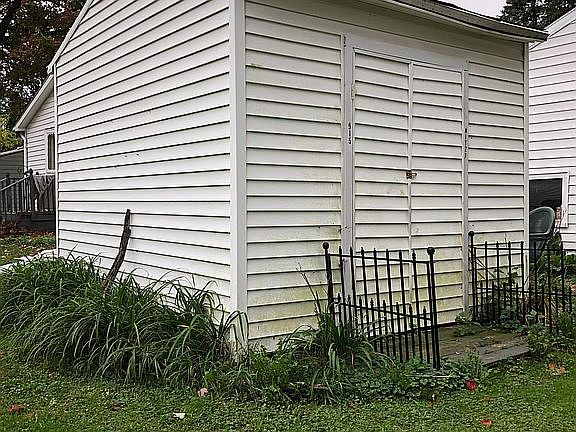 Large storage shed