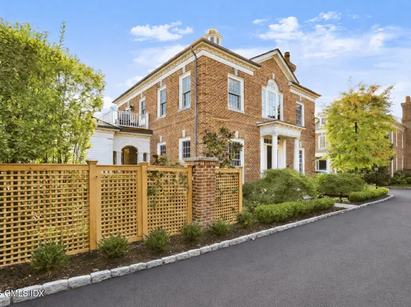 215 Milbank Ave #E, Greenwich, CT 06830