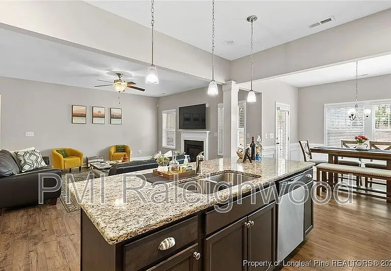 1245 Whitney Dr — Photo 8