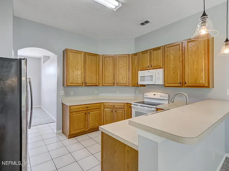 12197 Ripken Cir N — Photo 20