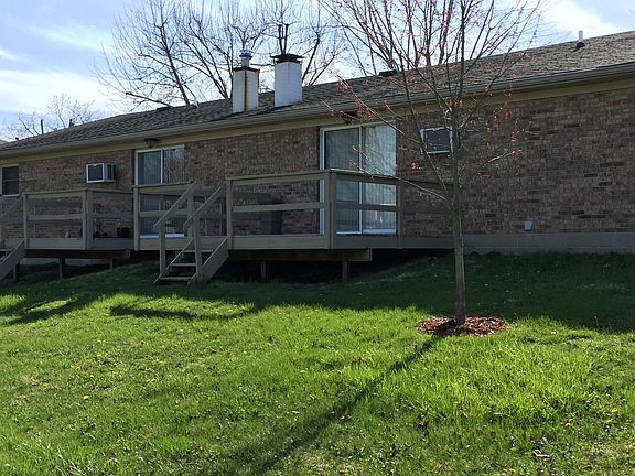 Deck/backyard 