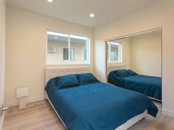 5th image of 7043 Jordan Ave #503