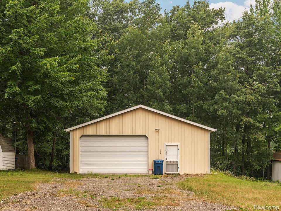 1st image of 2117 Courtney Dr