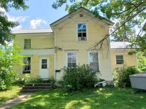 500 6th Ave SW, Independence, IA 50644