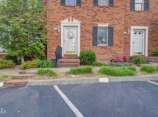 400 Sunset Dr APT P83, Johnson City, TN 37601
