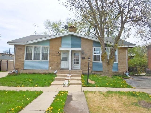 1st image of 9268 N Parkside Dr