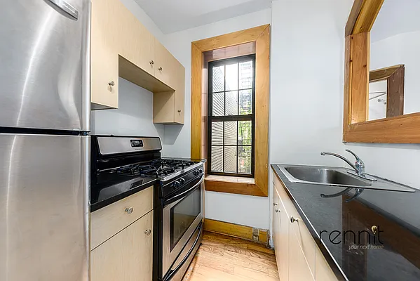 Rented by Rennit Inc. | media 4