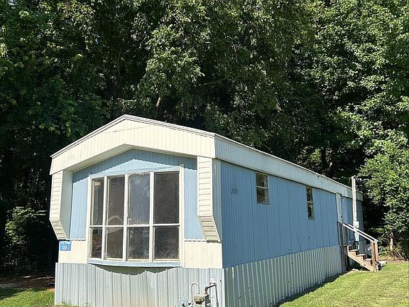3rd image of 112 J Lynn Ln