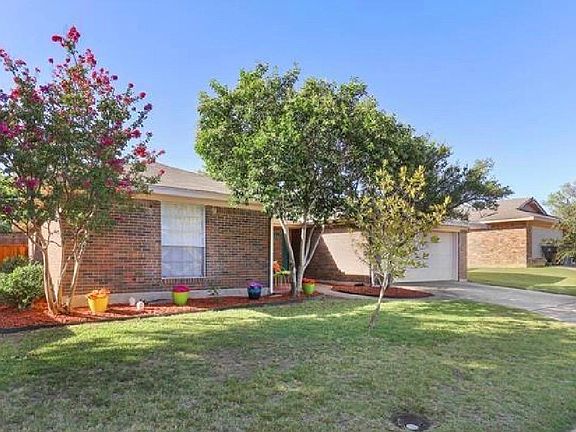 3rd image of 8771 Camfield Way