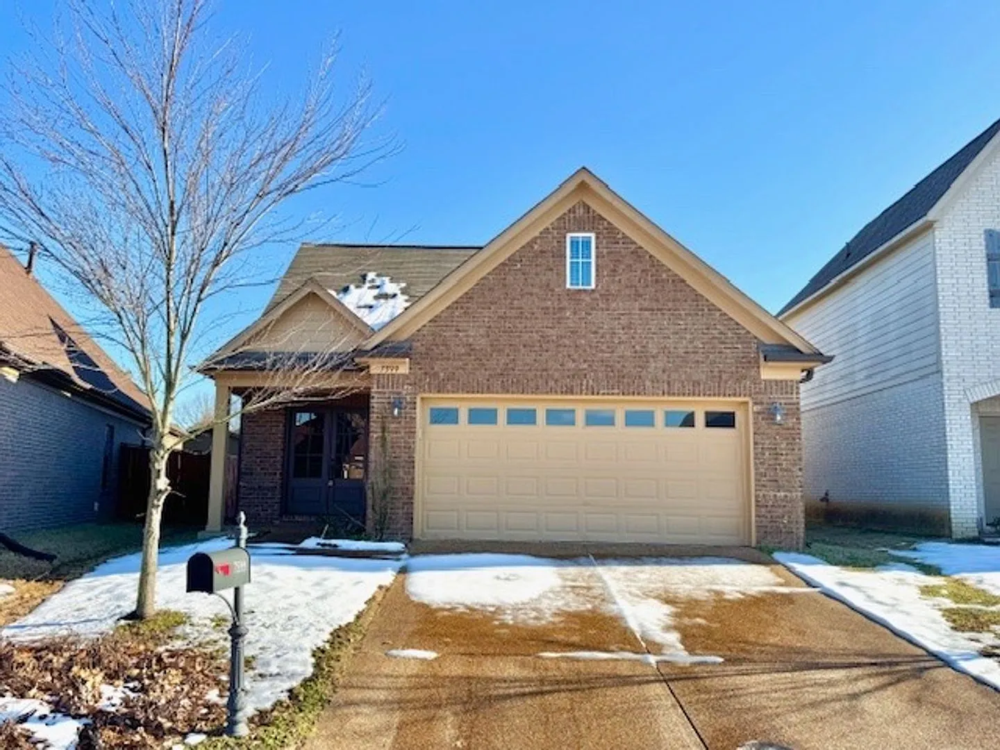 GlenCreekLane7599 — Photo 2