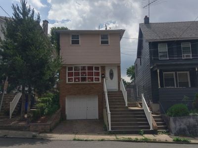 44 Union Ave, Belleville, NJ, 07109