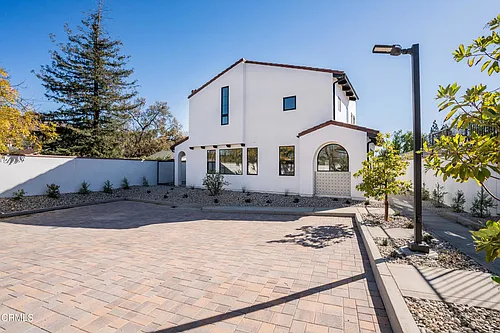 136 N Oakview Dr #101 Photo 1