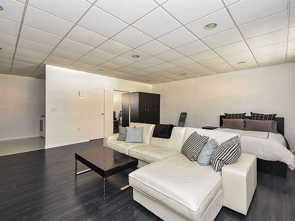 5th image of 10 Ipswich Ave APT La
