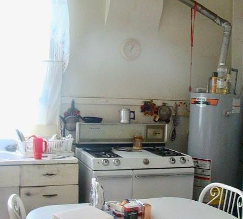 4th image of 613 N Saint Vrain St #B
