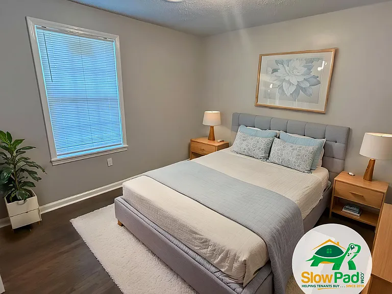 1794 Baldwin Ave — Photo 4
