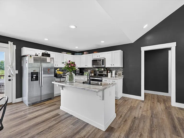 3150 Stokes Chapel Rd — Photo 10