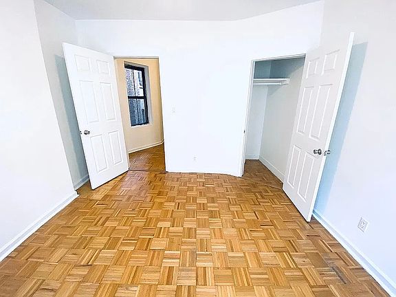 3rd image of 124 Mac Dougal St #16