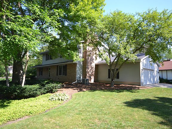 2nd image of 3005 Whitewood Dr