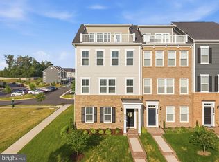 17300 Turnstone Dr, Dumfries, VA 22026