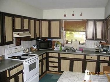 2nd image of 2200 Edwards Rd