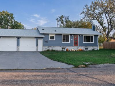 108 Miller Ave, Stanton, ND, 58571
