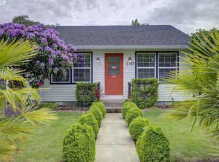320 NW 14th St, McMinnville, OR 97128