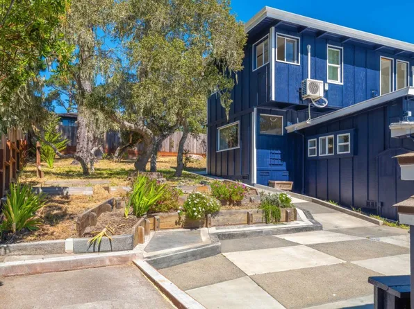1207 Presidio Blvd, Pacific Grove, CA 93950