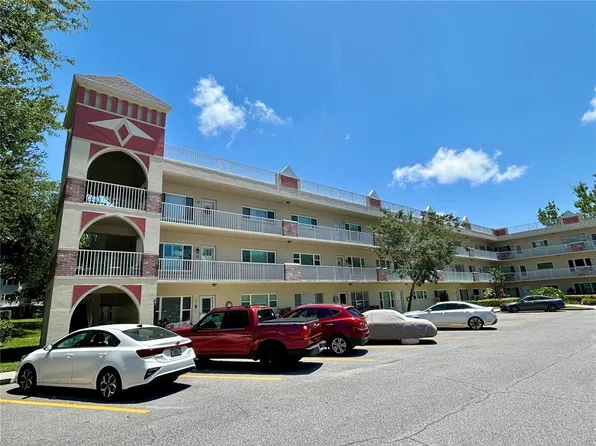 2263 Americus Blvd E APT 25, Clearwater, FL 33763