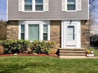 1407 Winston Rd, South Euclid, OH 44121