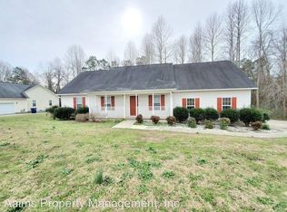 142 N Copper Ck Dr, Raeford, NC 28376