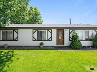 8331 W Yellowstone Ave, Kennewick, WA 99336