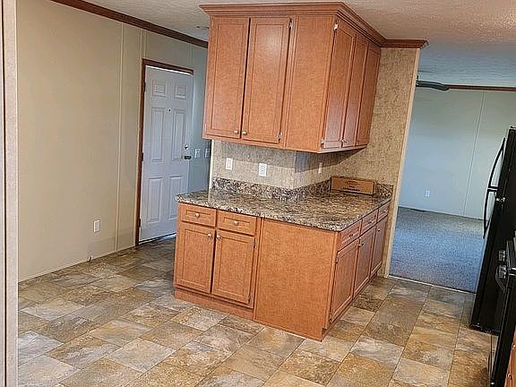 Kitchen and dining room