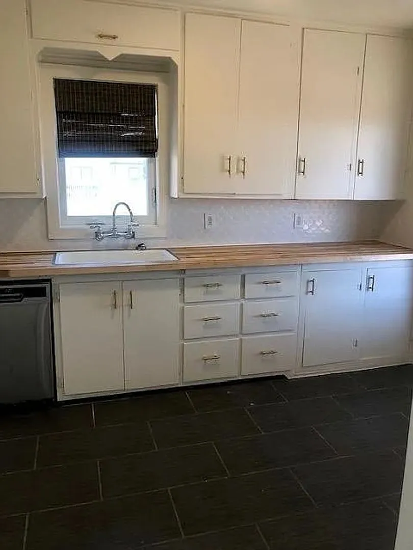 Cute 2 bedroom 1 bathroom house! — Photo 4